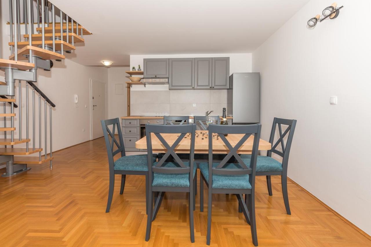 Deluxe 3 Bedroom Apartment With Sea View Baska Voda Exterior photo